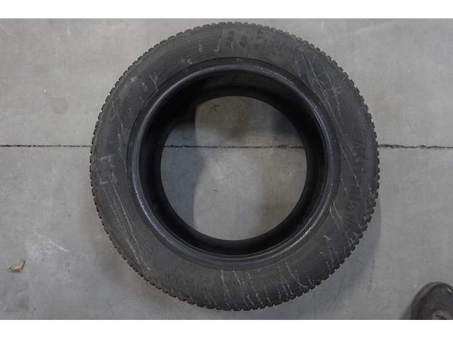 4x band ( gebruikt) 17inch kleber - afbeelding 3 van  3