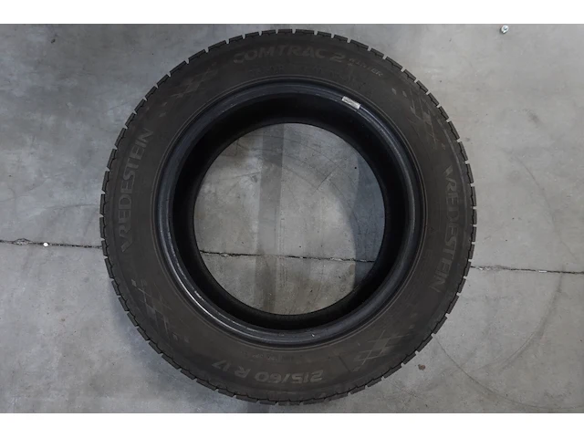 4x band ( gebruikt) 17inch vredestein - afbeelding 2 van  2