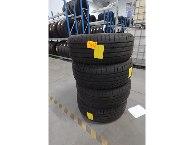 4x band ( gebruikt) 19inch bridgestone - afbeelding 1 van  3