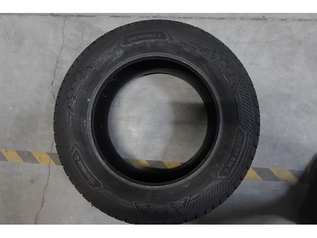 4x band ( ongebruikt ) 16inch barum - afbeelding 3 van  3
