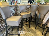 4x barkruk met rugleuning