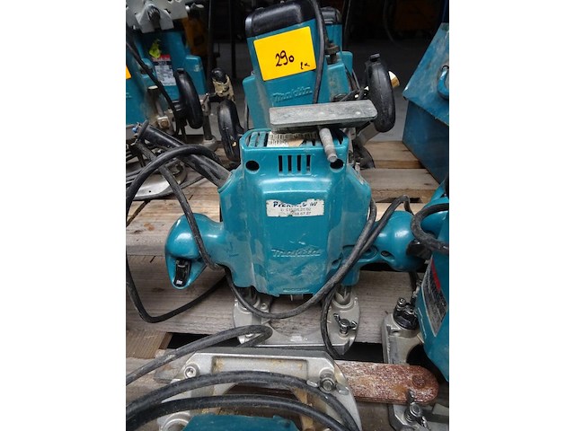 4x bovenfrees makita - afbeelding 2 van  3