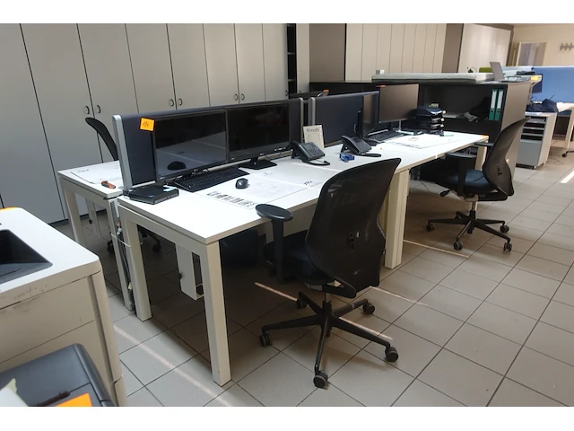 4x bureau & 2x stoel - afbeelding 2 van  8
