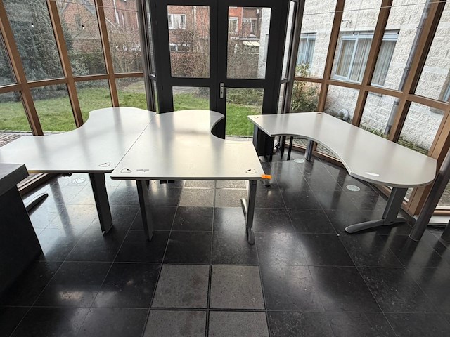 4x bureaumeubel - afbeelding 1 van  5