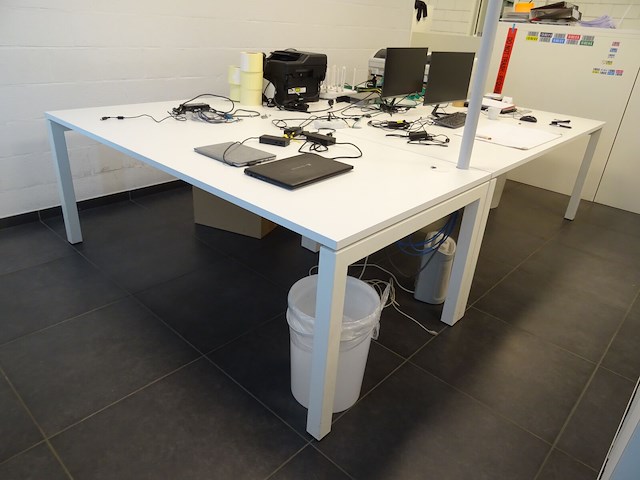 4x bureautafel - afbeelding 1 van  3
