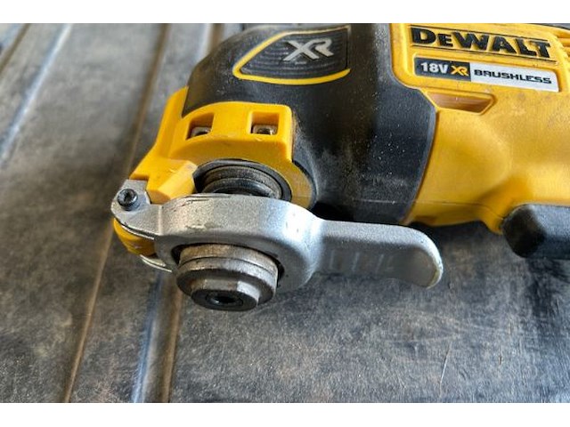 4x dewalt machine - afbeelding 7 van  16