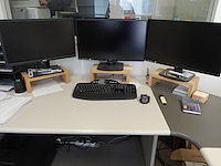4x divers computerscherm - afbeelding 1 van  2