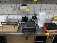 4x divers huishoudtoestel - afbeelding 1 van  7