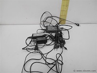 4x diverse 5v adapters - afbeelding 1 van  1