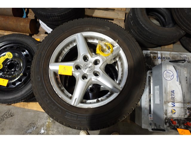 4x diverse allu wiel pirelli - afbeelding 2 van  3