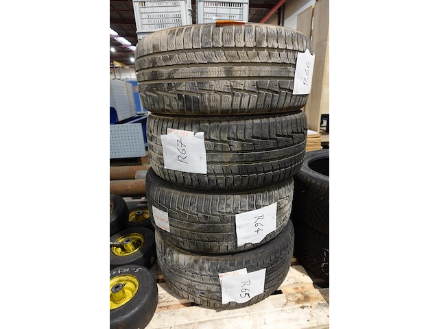 4x diverse band nokian - afbeelding 1 van  2
