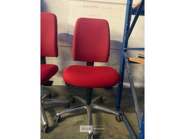 4x diverse bureelstoelen - afbeelding 1 van  3