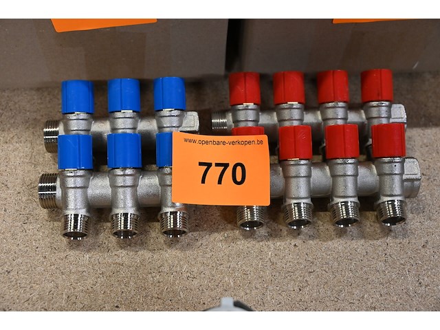 4x diverse collectoren - afbeelding 1 van  1