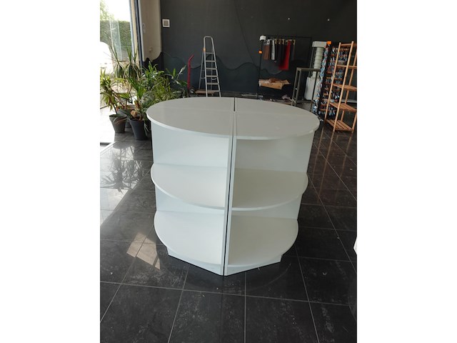 4x diverse houten presentatiemeubel - afbeelding 2 van  4