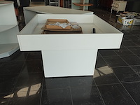 4x diverse houten presentatiemeubel - afbeelding 4 van  4