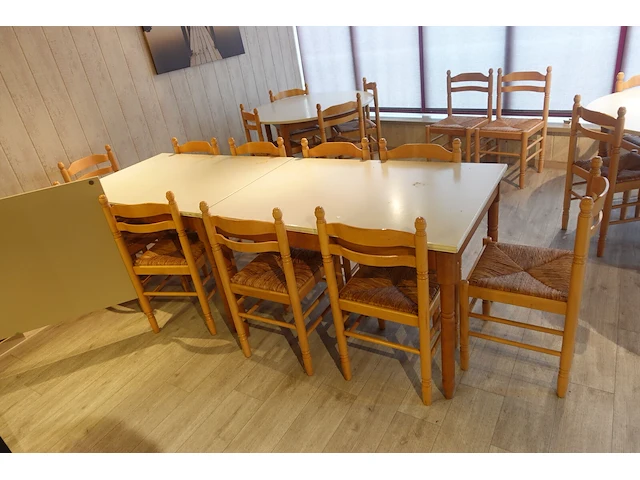4x diverse houten tafel + 20x houten stoel - afbeelding 2 van  5