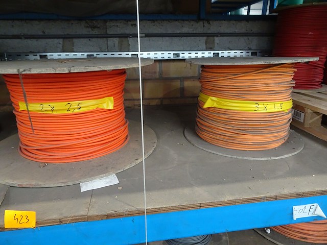 4x diverse kabel op rol - afbeelding 1 van  3