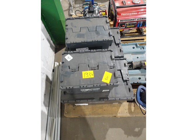 4x diverse kunstof box - afbeelding 2 van  3