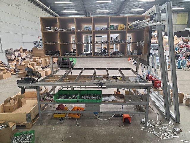 (4x) diverse montagetafels reiplinger - afbeelding 1 van  9