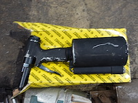 4x diverse pneumatische schieters - afbeelding 3 van  5