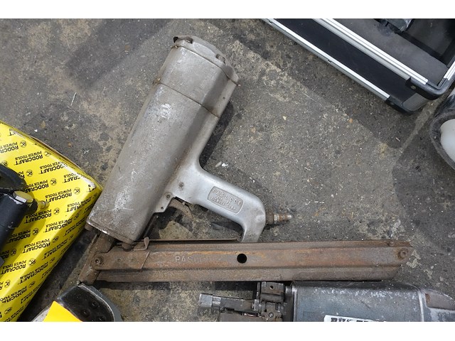 4x diverse pneumatische schieters - afbeelding 4 van  5