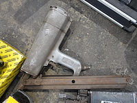 4x diverse pneumatische schieters - afbeelding 4 van  5