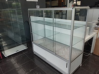 4x diverse presentatiekast met glas - afbeelding 2 van  2