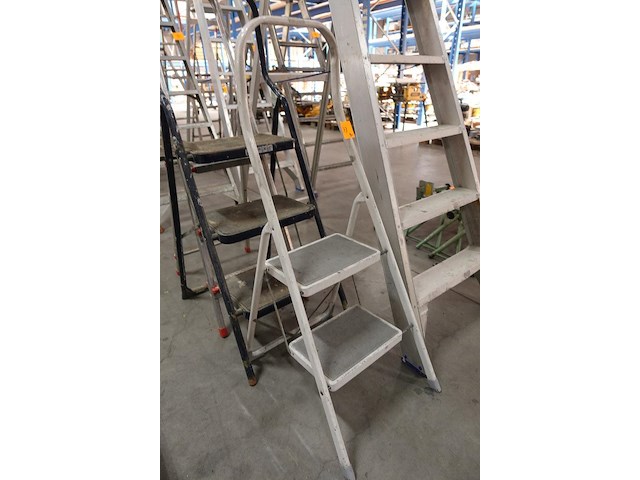 4x diverse trapladders - afbeelding 2 van  5