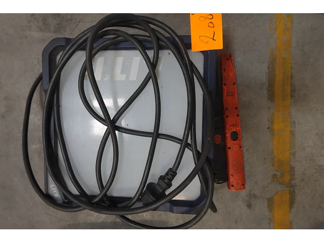 4x diverse verlichting - afbeelding 1 van  4