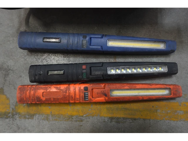 4x diverse verlichting - afbeelding 2 van  4