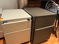 4x diverse verrijdbare ladekast - afbeelding 4 van  4