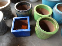 4x diverse vorstvrije terracotta bloembakken - afbeelding 1 van  4