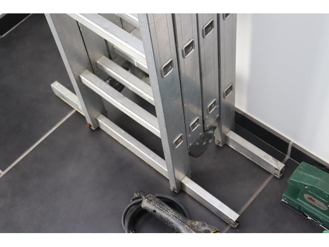 4x diversen gereedschap - afbeelding 2 van  5