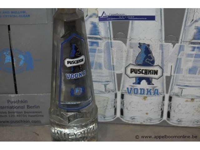 4x doos vodka, puschkin, 6x70cl - afbeelding 2 van  3