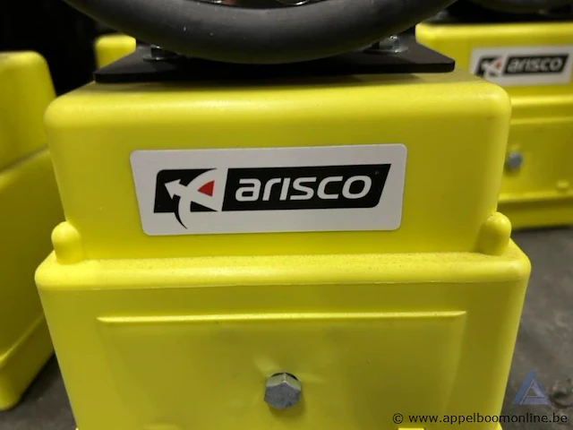 4x draagbare led-schijnwerper arisco. werking niet gekend. - afbeelding 2 van  2