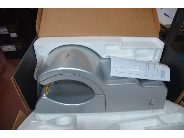 4x dyson airblade ab03 handdrogers, gebruikt, werking onbekend (b421) - afbeelding 7 van  9