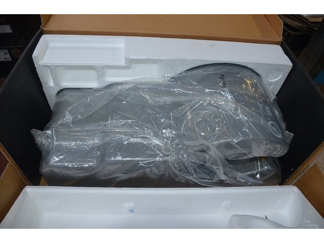 4x dyson airblade ab03 handdrogers, gebruikt, werking onbekend (b421) - afbeelding 6 van  9