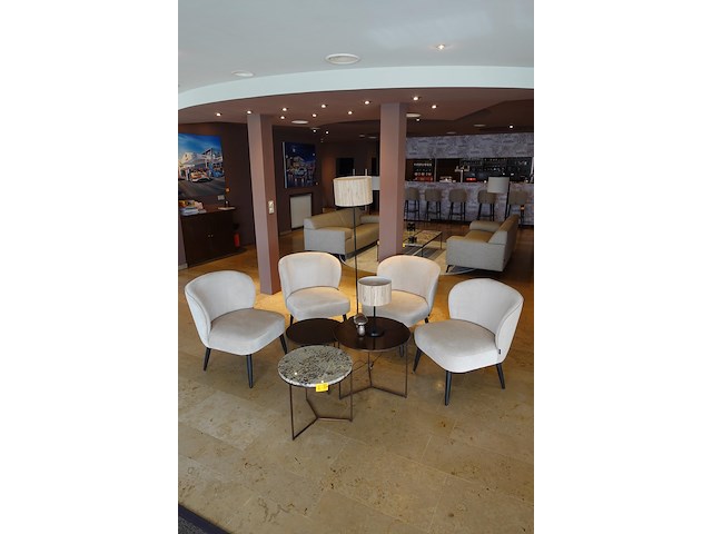 4x fauteuil & tafels - afbeelding 1 van  7