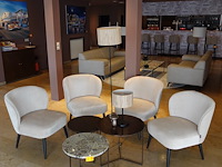 4x fauteuil & tafels