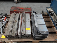 4x gereedschapskoffer + inhoud - afbeelding 1 van  4