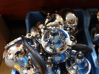 4x grijpbak + inhoud theekannen - afbeelding 2 van  5