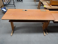 4x houten lessenaar + 8x diverse houten kinderstoelen - afbeelding 2 van  4