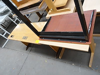 4x houten lessenaar + 8x diverse houten kinderstoelen - afbeelding 2 van  4