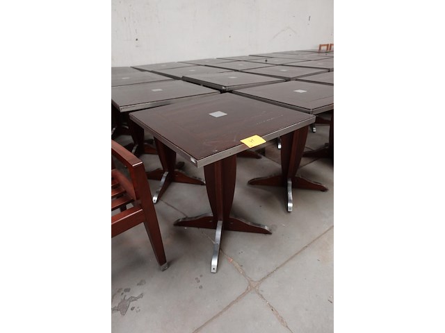 4x houten terrastafel - afbeelding 3 van  5