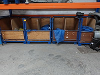 4x industriële stapelbak + inhoud - afbeelding 1 van  10