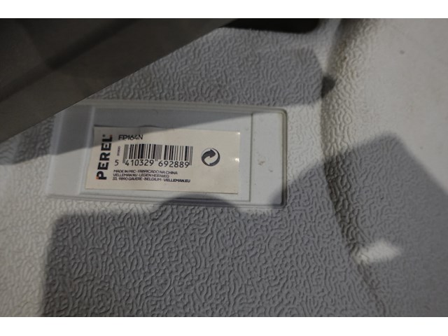 4x inklapbare stoel + inklapbare tafel - afbeelding 2 van  3