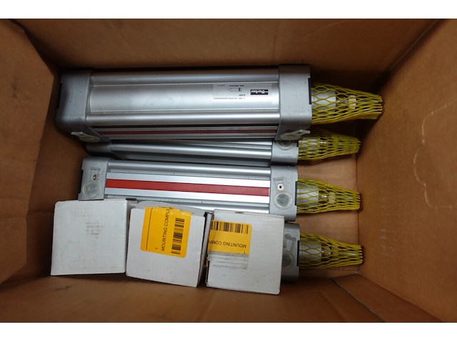 4x iso cilinder d50 (150mm, hydraulisch, ongebruikt) - afbeelding 1 van  7