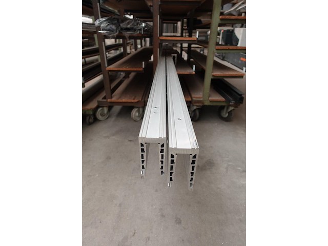 4x kar met inhoud - afbeelding 2 van  8