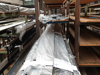 4x kar met inhoud - afbeelding 3 van  8