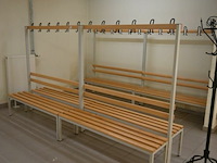 4x kleedkamerbanken - afbeelding 1 van  4